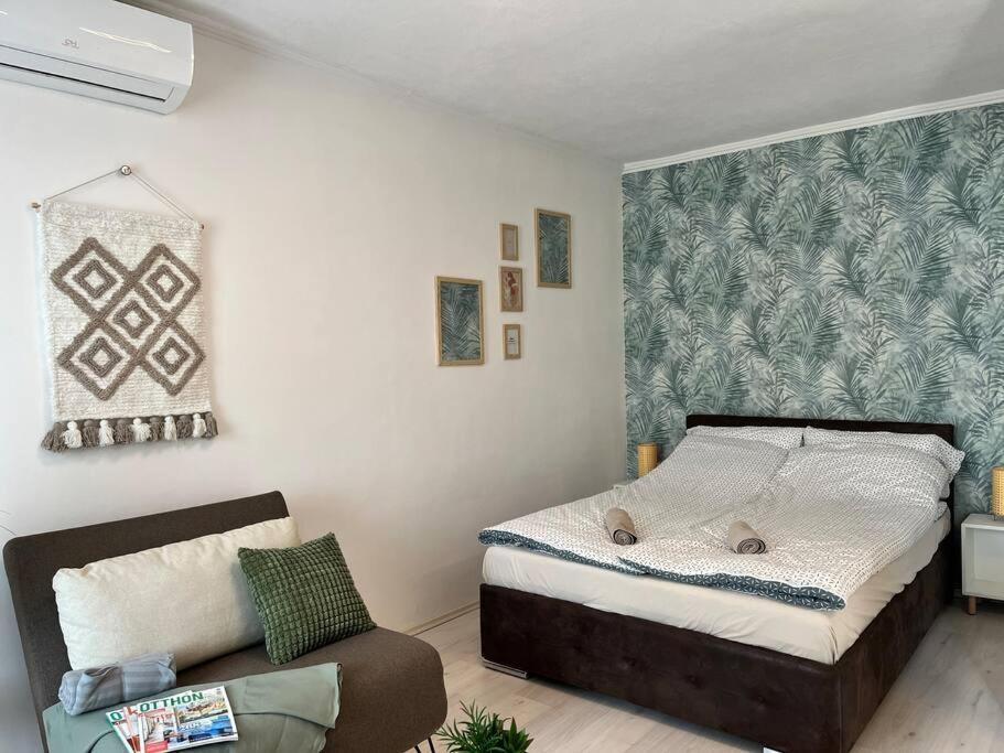 Edna Studio With Balcony Budapest Ngoại thất bức ảnh